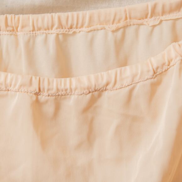 Set of 3 Vintage Lace Slips 1990s Polyester Knee Length Champagne Peach White - Picture 6 of 13